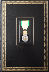 Couverture de  La médaille militaire